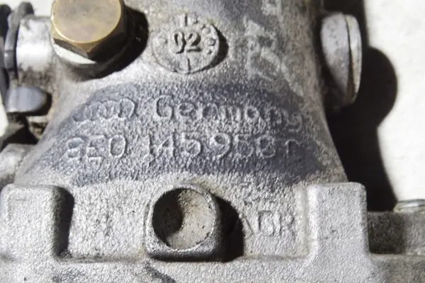 Vergaser AUDI A4 3.0L Benzin 2002 8E0145950C image 3