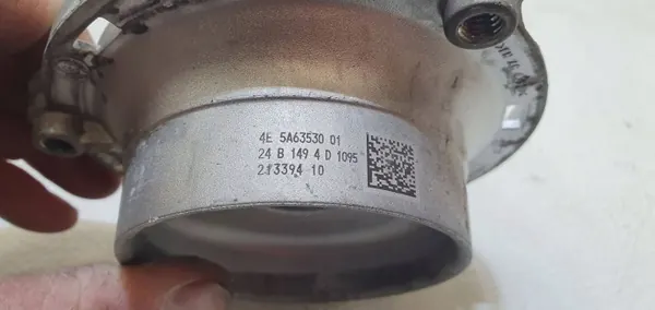 OEM 5A635330 Linker oberer Stoßdämpferhalter BMW 5 G60/G61 image 3
