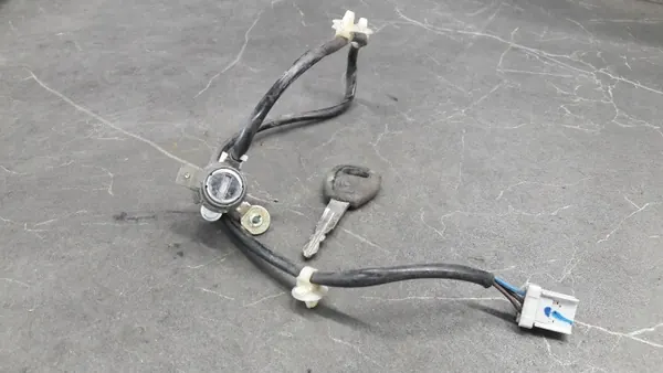 Insertion de clé Honda Accord Coupe OEM accord coupe image 7