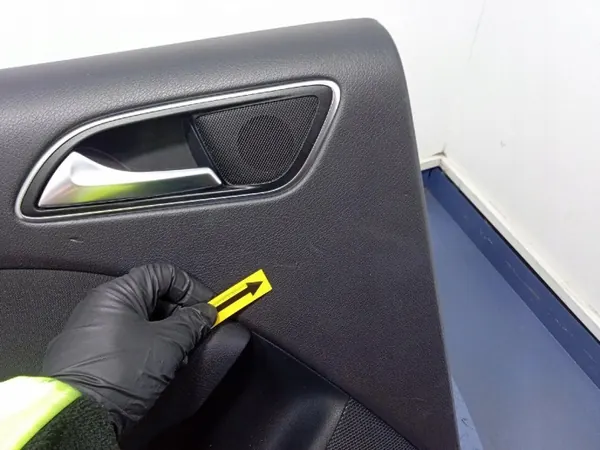 Mercedes B-Klasse W246 Deurbekleding Links Achter OEM A2467270159 image 5