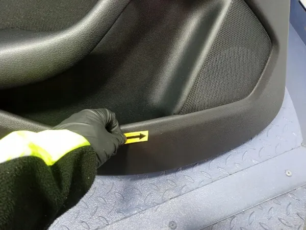 Mercedes B-Klasse W246 Deurbekleding Links Achter OEM A2467270159 image 6