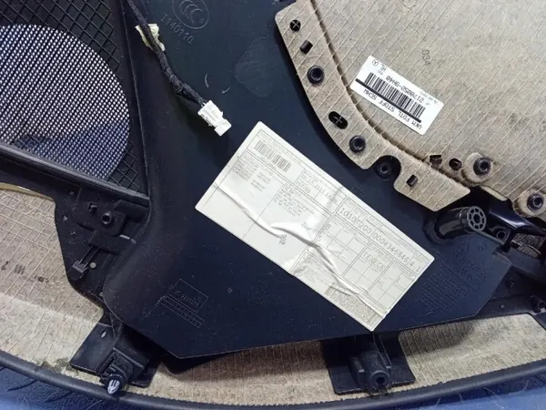 Mercedes B-Klasse W246 Deurbekleding Links Achter OEM A2467270159 image 8