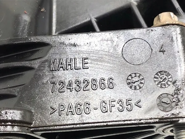 Öljynsuodattimen Pohja OEM 72432866 BMW F34 2.0 image 3