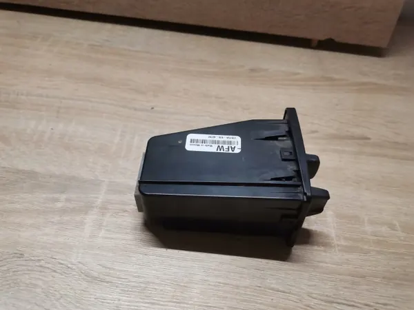 Perävaunun jarruohjainmoduuli OEM 41556614561 Ford F150 image 8