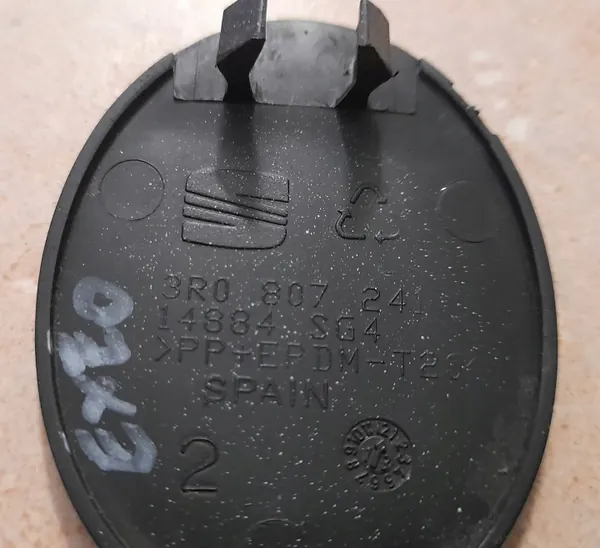 Tampa engate dianteiro OEM 3R0807241 para Seat Exeo image 6