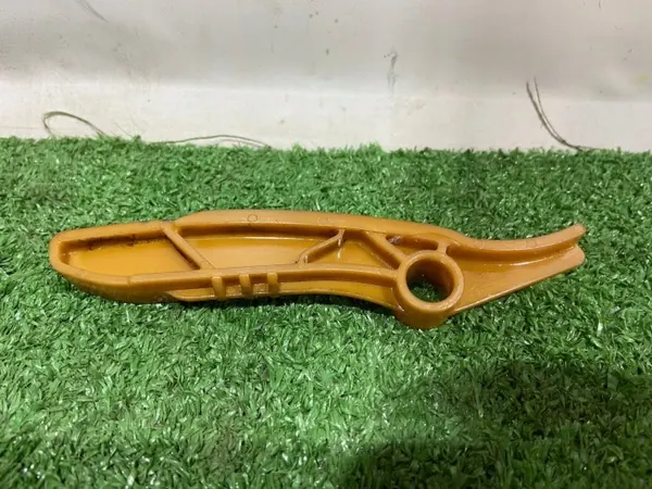 Ketjun liukukappale OEM LR091745 Land Rover L550 image 2