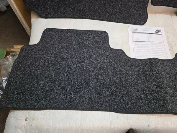 Tapis de voiture KIA Sorento OEM C5141ADE00 image 6