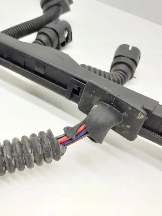 Injector Lines BMW 3 Touring E46 2.0L 105kW 2002 image 3