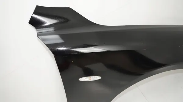 Oikea etulokasuoja OEM 360201055 Lexus IS II 05-10 image 6