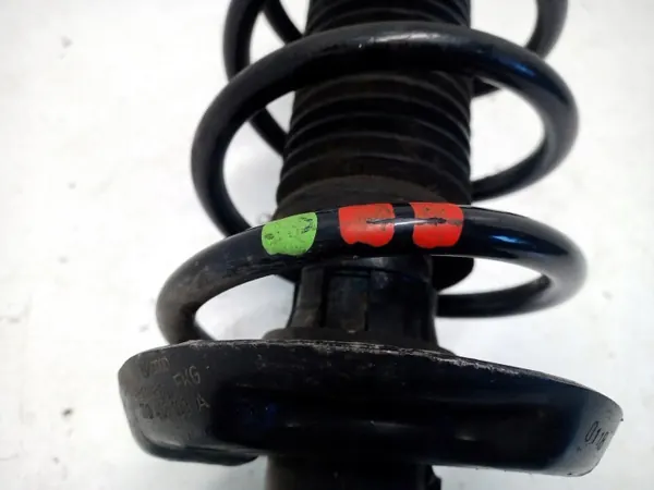 Fram höger stötdämpare OEM 2K5413031 VW Caddy IV image 4