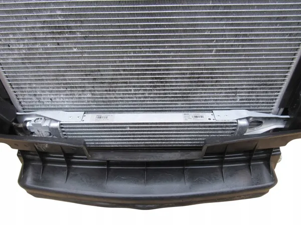 MERCEDES ML W164 3.0 RADIATOR EN VENTILATORSET A2515000703 image 4