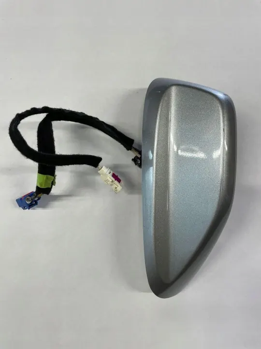 Käytetty GPS-antenni (evä) OEM P6DE46JSCAA Dodge image 2