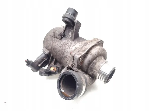 Vattenpump BMW E90 E91 E92 E93 X1 E84 7586928 image 10