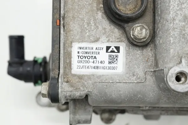 Toyota Auris I Hybrid-invertteri OEM G9200-47140 image 6
