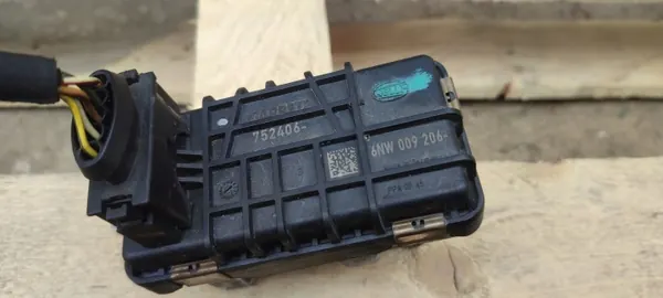 Turboaktoori OEM 6NW009206 Jaguar XF 2.7D:lle image 5