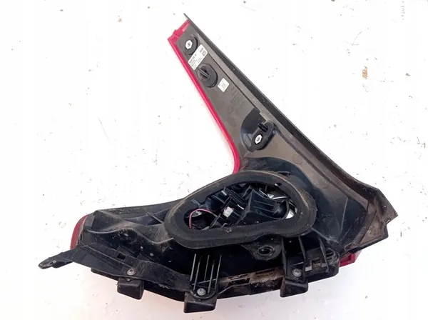 Luz trasera derecha Volvo V40 II 31395845 image 5