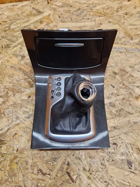 Cendrier avant Infiniti EX OEM P66100A98100 image 2