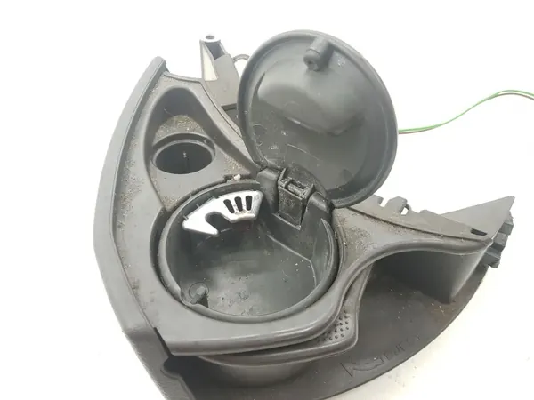 Cinzeiro dianteiro Citroen C8 2004 OEM AMD62062 Usado image 4