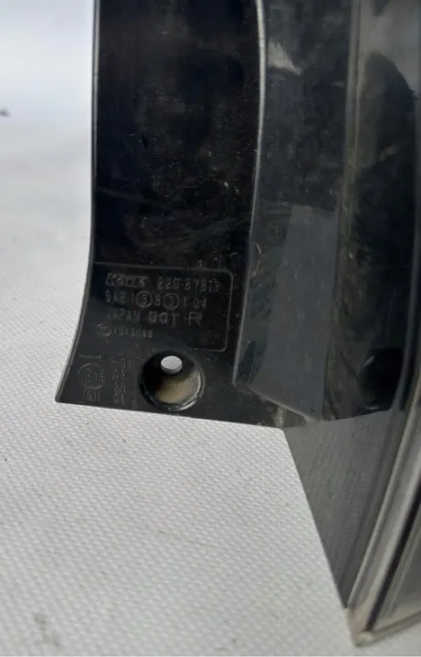 MITSUBISHI OUTLANDER 2019-2021 LUZ TRASERA DERECHA 8330B174 image 4