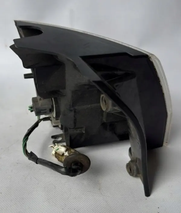 MITSUBISHI OUTLANDER 2019-2021 LUZ TRASERA DERECHA 8330B174 image 8