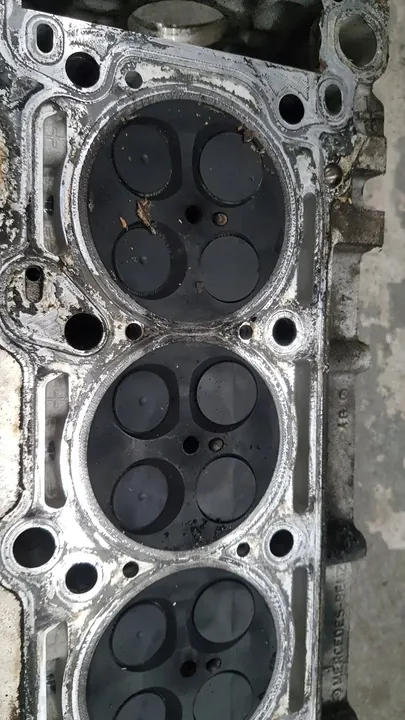 Motorzylinderkopf Mercedes Sprinter 906 2.2 CDI image 3