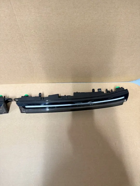 VW Tayron R-Line LED DRL-grilles OEM 57L941653B/654B image 6
