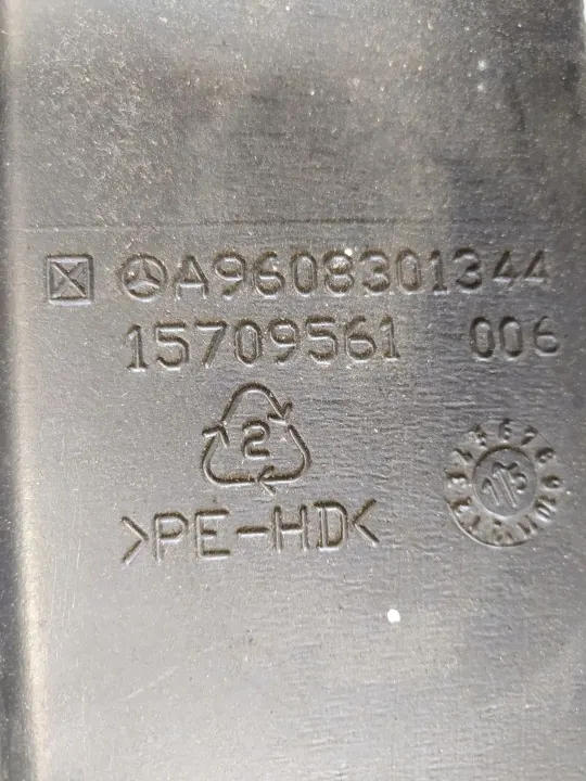 Mercedes luchtslang OEM A9608301544 A9608301344 image 3