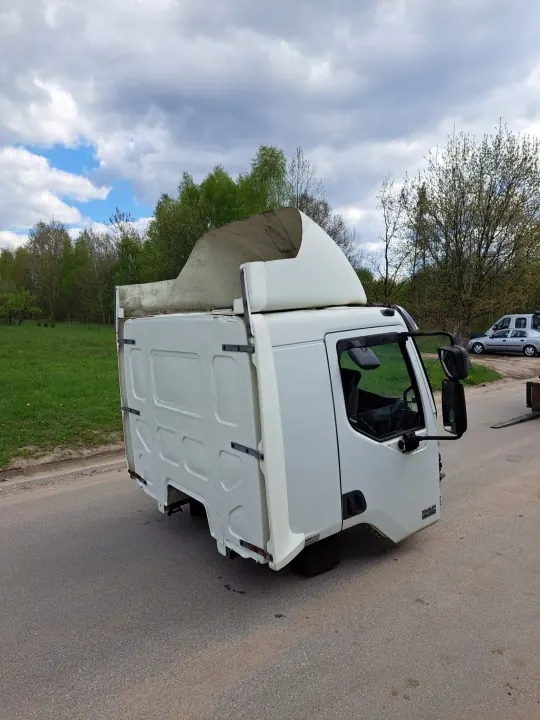 Cadre de cabine couchette DAF LF - Pièce DAF OE d'occasion image 8