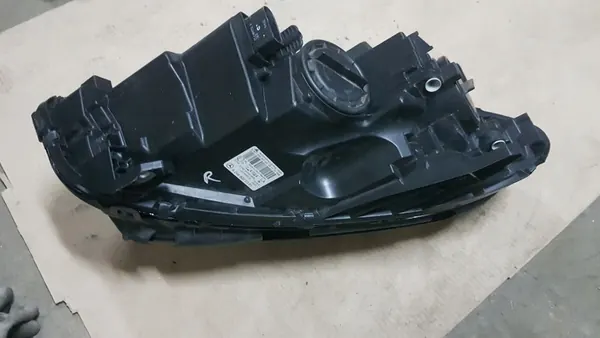 LINKER VOORLICHT MERCEDES B-KLASSE image 4