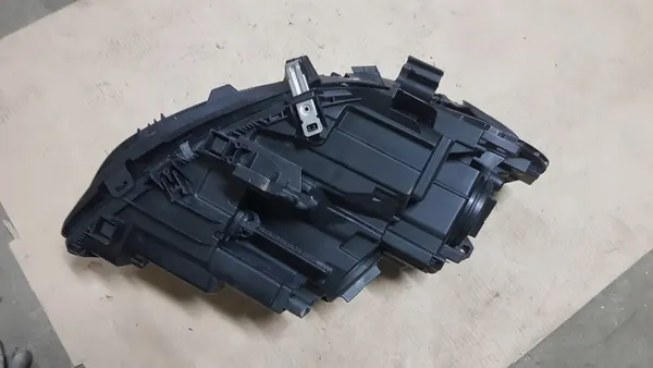 LINKER VOORLICHT MERCEDES B-KLASSE image 6