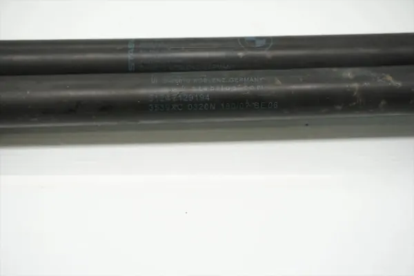 Amortisseur de coffre BMW Série 3 OEM 7129194 image 3