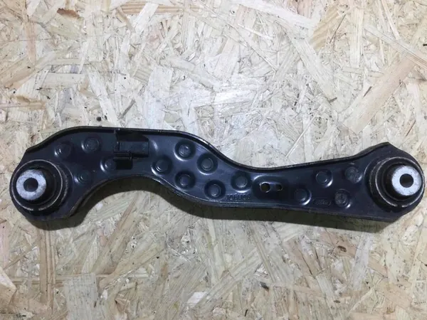 Jaguar F-Pace 2016 Vänster Bakre Kontrollarm T4A1004 image 4