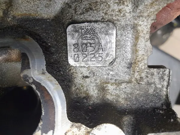 Mazda 1.3 16V Culata Árboles de Levas OEM ZJ2010101 image 7