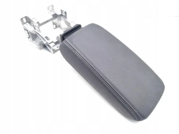 Audi A3 middenconsole armsteun OEM 8Y0864283 image 4