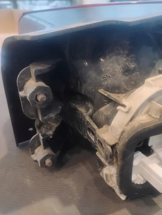 Luz Trasera Izquierda VW Golf VII Kombi (12-16) 5G9945095C image 6