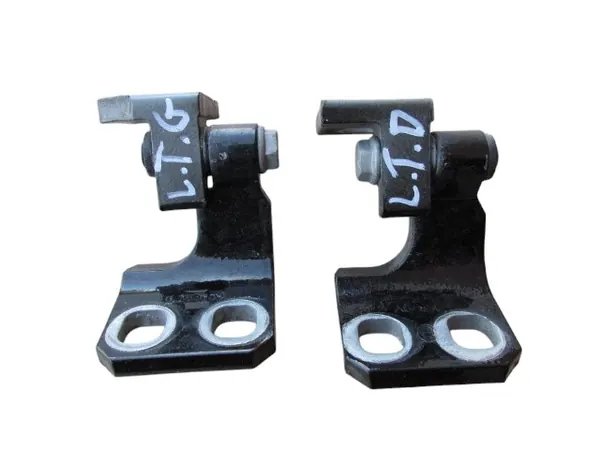 Maserati Ghibli III Türscharnier-Set OEM 820/A image 2