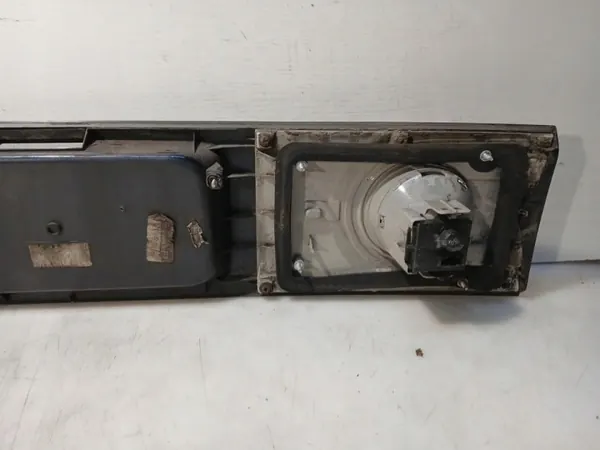 VW Sharan I Baklucklist OEM 964981 - Begagnad image 5
