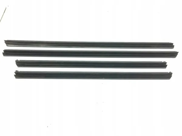 Junta de ventana delantera OEM AMD180783 para Seat Leon image 2