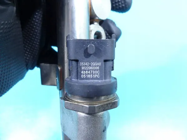 Rampe d'injection Optima IV 15-20 2.0 16V 156CH image 7