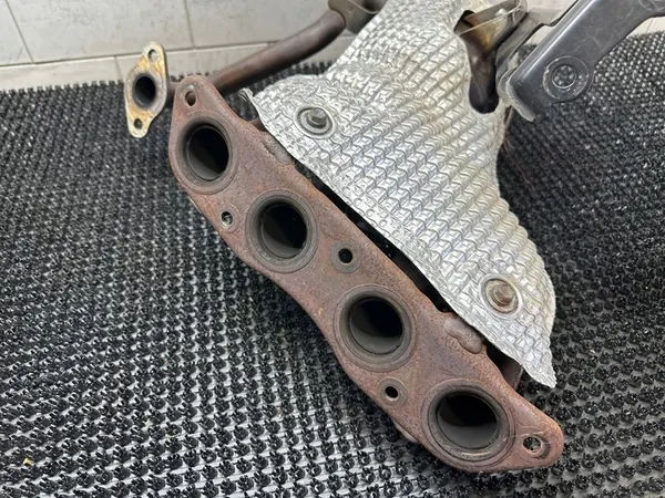 Catalisador/DPF Toyota Prius (XW50) SOM6062 image 4