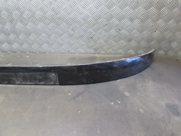 Etupuskuri VW Touran I 1T0807719 image 4