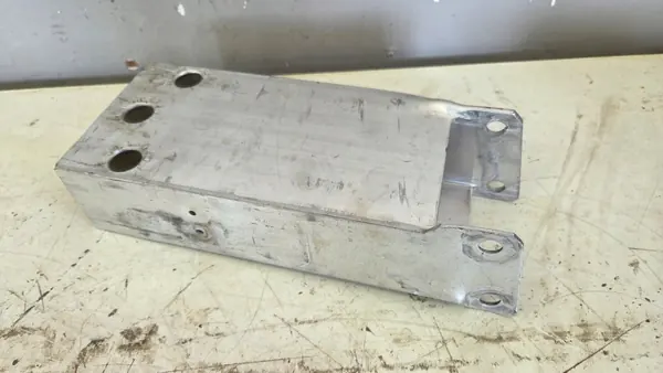 Zone de déformation gauche OEM 2466200195 Mercedes W246 image 2