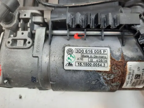 Compressore sospensione posteriore Bentley Continental 2012 OEM image 4