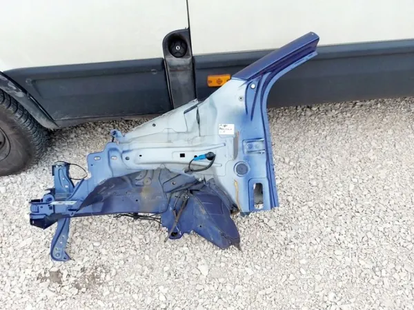 OEM 1 Larguero Delantero Izquierdo para Peugeot 208 I - Usado image 2