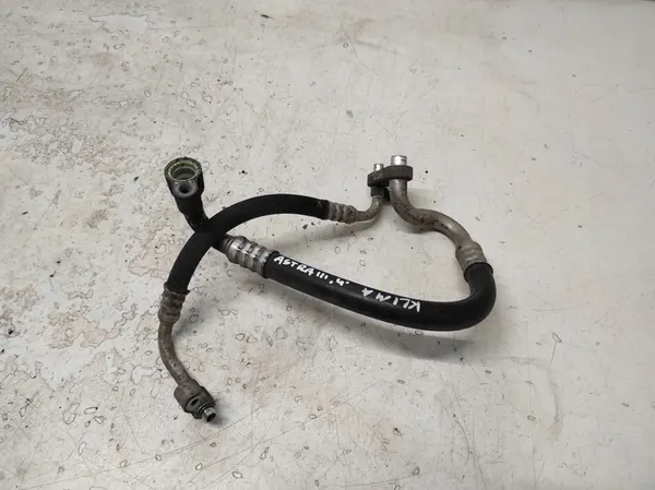 OPEL ASTRA H 3 III 04- 1.6 Air Conditioning Hose image 2