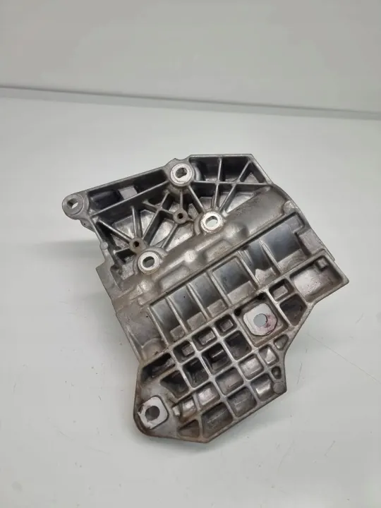 Lagerstöd Land Rover OEM K8D25K291AB image 3