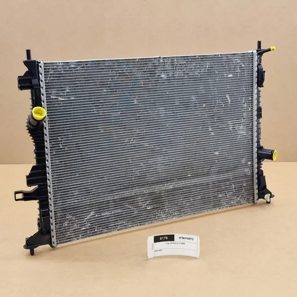 Radiateur d'eau Ford OE OEM OAM@2 2210505 - Occasion image 2