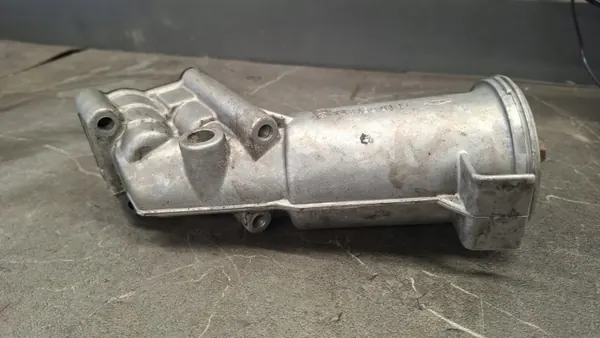 Oliefilterhuis Mercedes-Benz W123 OEM 1021800111 image 2