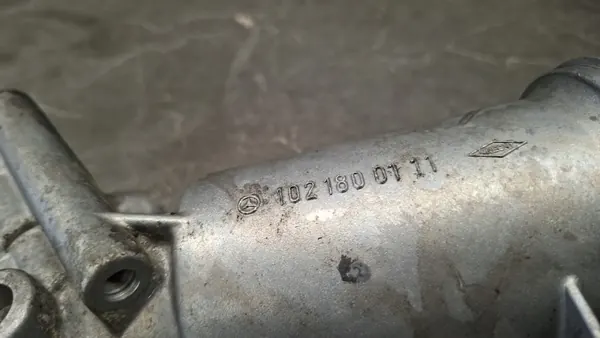 Oliefilterhuis Mercedes-Benz W123 OEM 1021800111 image 4