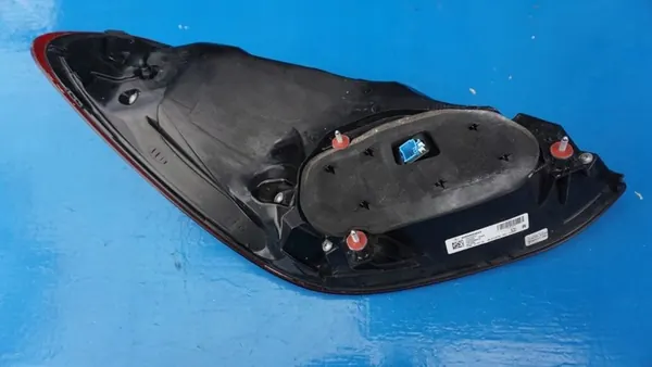 Rechter Achterlicht Mercedes C W205 Lift LED A2059064603 image 2